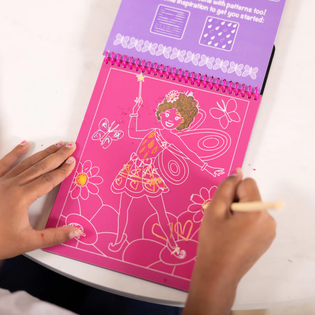 On the Go Scratch Art Color Reveal Pad- Fairy Tales